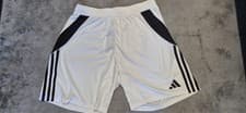 Image of adidas shorts size large white bnwt regular fit coupe standard aeroready