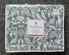Image of Dorma Dandelion Matelassé Woven Bedspread Double & King / 235 x 235cm RRP £165