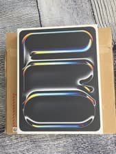 Image of Apple iPad Pro 13 inch M5 (2025) 1 TB Wifi+Cellular NANO RRP £2199 SEALED