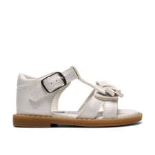 Image of Clarks Girls Luana Bow Toddler White Interest T-Bar Sandals,Flat Sandals