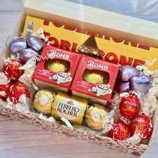 Image of VALENTINES DAY Chocolate Gift Box For Her, Wife Girlfriend Pamper Gift Hamper