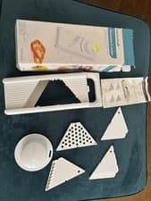 Image of Kitchen Craft 7-in-1 Mandoline & Grater