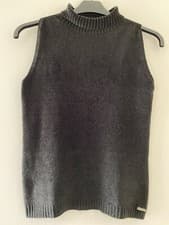 Image of Guess Black top Sleeveless Size Small