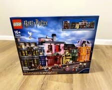 Image of LEGO 75978 Harry Potter Diagon Alley ⭐ RARE RETIRED SET ⭐ BRAND NEW ⭐ FAST SHIP