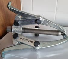 Image of Gedore 1.11/2 3 Legged Bearing Puller. 160x130mm