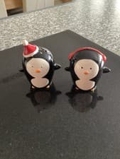 Image of Bnwt Penguins Xmas Salt & Pepper Ceramic