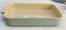 Image of Le Creuset Medium Rectangle Oven Dish 26cm inside length (various colours)
