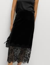 Image of Marks & Spencer Womens Midi Pencil Lace Skirt in Black - M&S