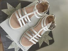 Image of Geox Respira Breathable Girls' Summer Sandals Size UK 1,5 EU 34