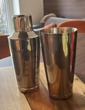Image of Stainless Steel Cocktail Shaker & Cover