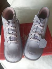 Image of Kickers Hi. Size Uk 2 Lilac Leather. New Boxed