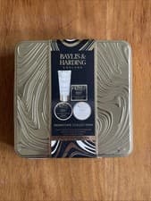 Image of Baylis & Harding Sweet Mandarin & Grapefruit Luxury Pamper Tin Gift Set