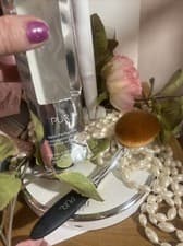Image of PUR MINERALS ~ SKIN PERFECTING FOUNDATION BRUSH FOR FACE AND BODY ~ BOXED