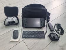 Image of ROG Ally x Z1 Extreme 1TB SSD with Protective Case, Travel Bag, Gaming controls