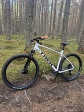 Image of Trek Marlin 7 2025 hardly used 