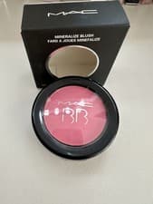 Image of MAC FULL OF JOY POWDER BLUSH 😊