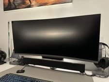 Image of Samsung 34” CH89 Curved Gaming Monitor