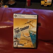 Image of Microsoft Flight Simulator X - Deluxe Edition (PC, 2006)