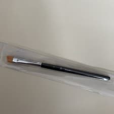 Image of Anastasia Beverly Hills - Make Up Brush 15 - New