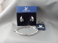 Image of Swarovski Swarovski Infinity Bracelet and Earrings - Rhodium Plated