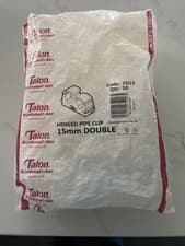 Image of Talon 15mm double hinged pipe clip Qty50 TD15