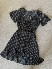 Image of Boohoo Black Polka Dot Ruffle Wrap Dress - NWT UK S (8)