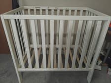 Image of Mamas And Papas Petite Cot White