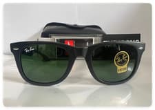 Image of Ray-Ban Wayfarer RB2140 Sunglasses Gloss Black Frame G15 Green Lens 50mm