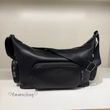 Image of NWT Coach Finn Crossbody Bag With Pockets CCG15 pebbled leather/Gunmetal/Black