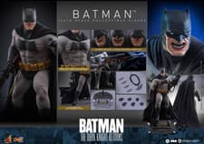Image of IN STOCK Hot Toys CMS024 Batman: The Dark Knight Returns 1/6 Action Figure