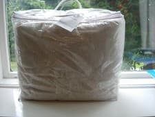 Image of SANDERSON AMBERLEY LINEN SINGLE THROW BNIP