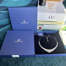 Image of Genuine Swarovski Statement Henrietta Hallmarked Medium Necklace 5351318 BNIB