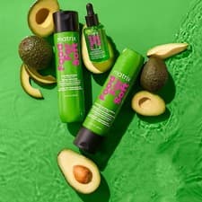 Image of Matrix Food - Soft Hydrating Shampoo with Avocado Oil & Hyaluronic Acid, 300 ml