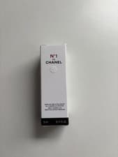Image of CHANEL N°1 De CHANEL Revitalising Serum Prevents Aging 5ML