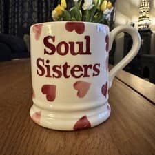 Image of EMMA BRIDGEWATER 1st Quality PINK HEARTS SOUL SISTERS 1/2 half pint mug new