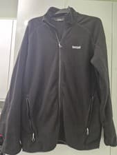 Image of Unisex Regatta Fleece. Brand New Without Tags. Size UK L. BLACK