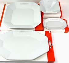 Image of Le Creuset Octagon Plate Set of 4 Stoneware White Microwave Dishwasher Safe New