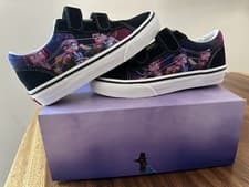 Image of KPop Demon Hunters x Vans Little Kids Old Skool V Shoe Size 2 Netflix Huntrix