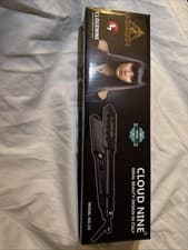 Image of Cloud Nine Hair Straighteners the Original Iron, Black Ceramic wide plate.