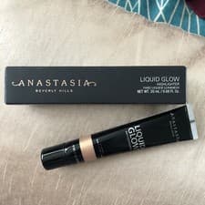 Image of BRAND NEW Anastasia Beverly Hills Liquid Glow Highlighter in Shade Peach Fizz