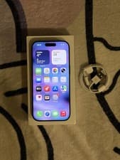 Image of Apple iPhone 17 - 256gb - Black - (Unlocked) 🖤 READ - WORKS ONLY E E👇