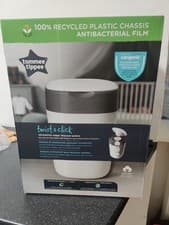 Image of Tommee Tippee Twist and Click Advanced Nappy Disposal