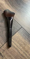Image of Laura Mercier Glow powder BRUSH