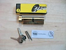 Image of Yale 1 Star Euro Thumbturn Cylinder Brass KMT4045-PB 95mm