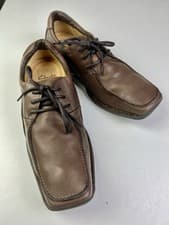 Image of Super pair of Clarks Men's Casual Shoes Brown Leather Shoes UK9 New Without Box