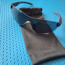 Image of Puma PU0481S Polarized 002 Sunglasses Black