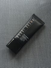 Image of Bobbi Brown Skin Long Wear Fluid Powder Foundation Spf 20 In Shade N-032 Sand