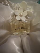 Image of Marc Jacobs Daisy Eau de Toilette Spray Women 100 ml