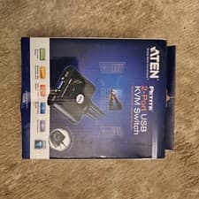 Image of ATEN Petite 2-Port USB KVM Switch CS22U with Remote Port Selector – Compact