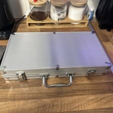Image of Poker Set 300 Piece Aluminium Case Never Used